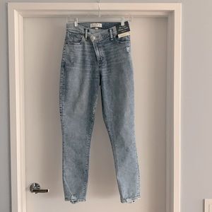 NEW Abercrombie Super Skinny Ankle High Rise Curve Love Jeans